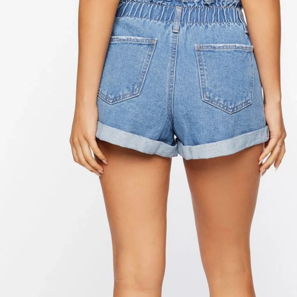 Distressed High-Rise Denim Shorts - Picture 4 of 7